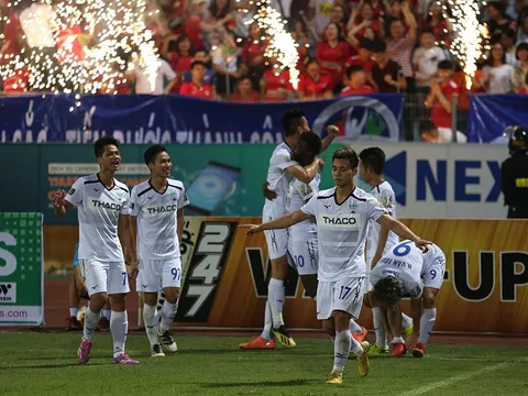 Nghịch lý HAGL thoát hiểm sớm, đáng lo cho V-League?