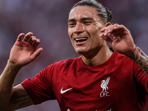 Ngoại hạng Anh đã chi hơn 1 tỷ euro ở chợ hè 2022