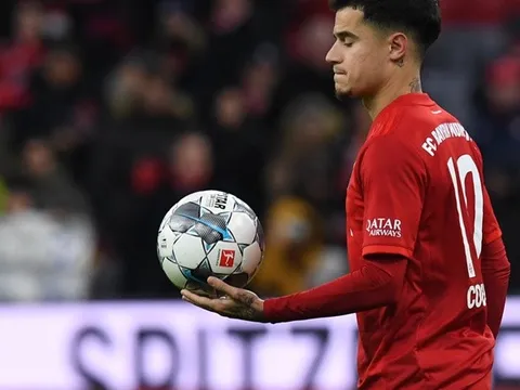 "Kẻ bị Barca ruồng bỏ" rực sáng, dàn sao Bayern đồng lòng làm 1 điều