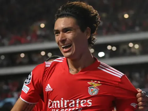 Ngôi sao khiến các đại gia Premier League thèm khát có gì đặc biệt?
