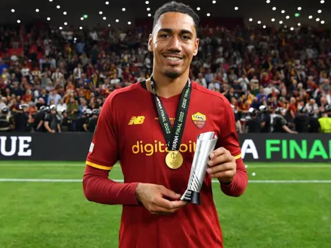 Người cũ M.U xuất sắc nhất chung kết Europa Conference League