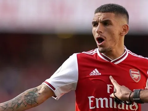 Người đại diện lên tiếng, Arsenal coi như thanh lý xong "kẻ vô hình"