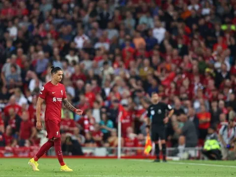 Người thắng kẻ thua ở Liverpool sau trận hòa Palace