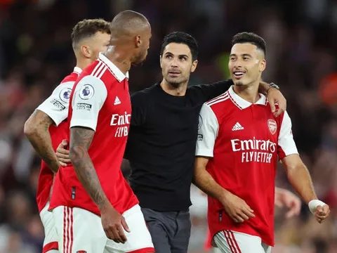 Người thắng kẻ thua sau trận Arsenal 2-1 Villa