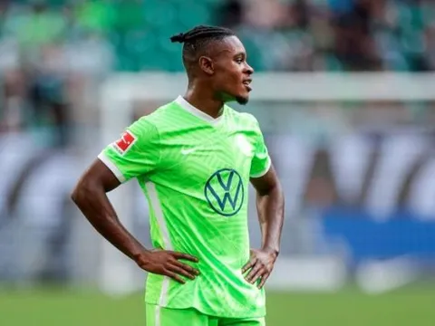 Người thay thế Wan-Bissaka và 4 tài năng Bundesliga khác để Man Utd chiêu mộ