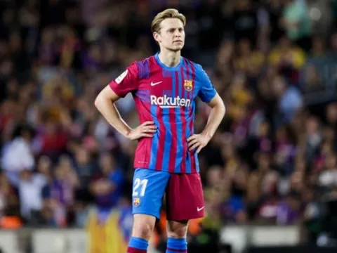 Nguồn thân Man City nghĩ gì về tính khả thi của thương vụ De Jong?