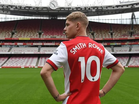Nhận áo số 10, Smith Rowe tiết lộ sắc lệnh từ Mikel Arteta