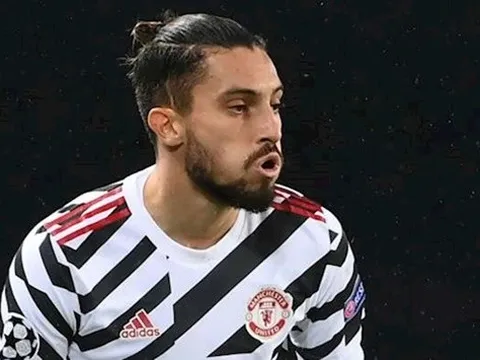 Nhận tin vui về trụ cột, NHM Man Utd: "Tôi có thể ngủ ngon rồi"