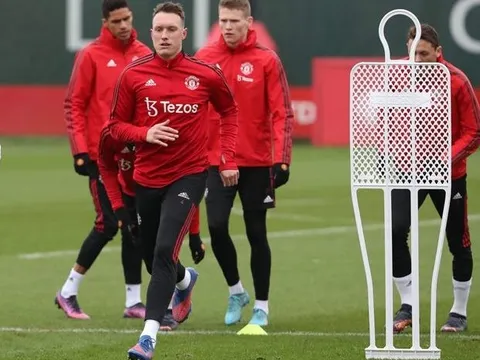 Nhân tố X trở lại, Man Utd sẵn sàng chiến Man City