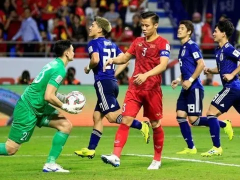 Nhật Bản xin đăng cai VL World Cup: ĐT Việt Nam có lợi và hại gì?