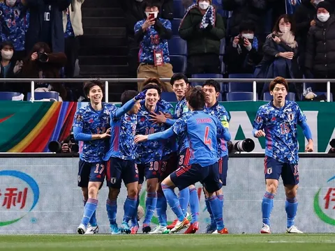 Minamino ghi bàn giúp tuyển Nhật Bản hạ Saudi Arabia