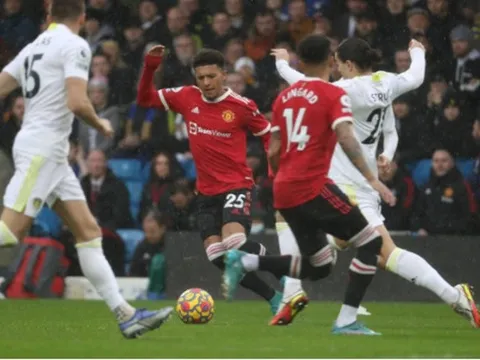 Nhìn Sancho tả xung hữu đột, mới thấy Rangnick sáng suốt