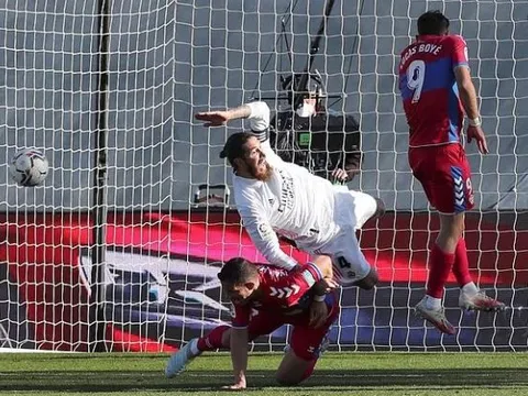 Nhìn Man Utd, Real Madrid phải 'phát ghen'