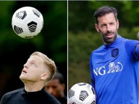 Những gương mặt quen thuộc của M.U trên sân tập Hà Lan