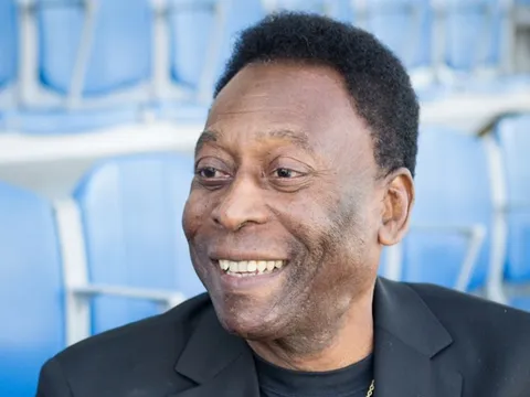 Những màn dự đoán sai đáng xấu hổ nhất lịch sử bóng đá