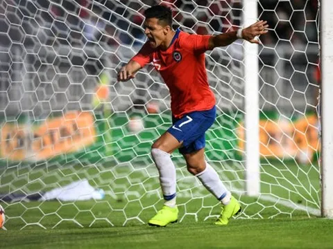 Những tình huống panenka thảm họa trong lịch sử: Có Pirlo, Sanchez