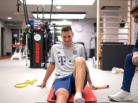 "Hòn đá tảng" điên cuồng tập luyện, Bayern và tuyển Đức đã có thể mỉm cười
