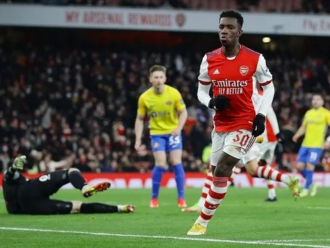 Arteta có thể mất trò cưng vào tay Patrick Vieira