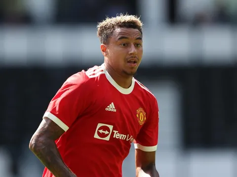 Nổ bom tấn 43 triệu, M.U gấp rút hy sinh Jesse Lingard