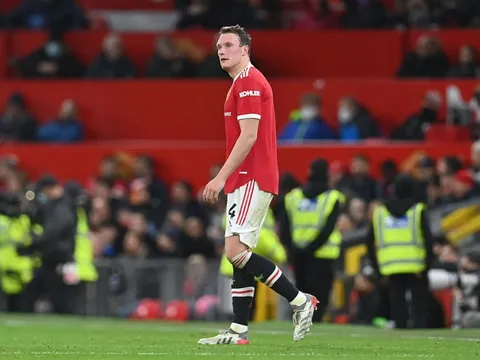 Nỗ lực của Phil Jones