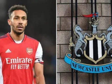 Noel Whelan phân tích 2 lý do Newcastle rộng cửa mua Aubameyang