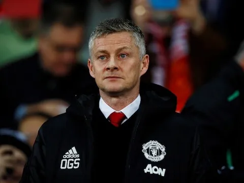 NÓNG! CLB TBN ra thông báo vụ bán đứt tân binh cho Man Utd