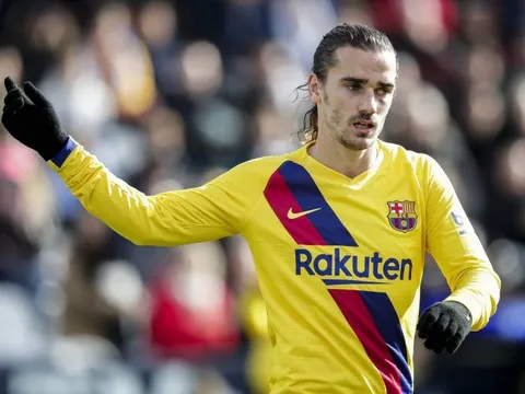 NÓNG: Hành động bí ẩn của Griezmann trong lần đầu tiên trở về Madrid