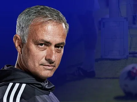 NÓNG: Trợ lý cũ lên tiếng, bến đỗ mới của Jose Mourinho đã sáng tỏ!
