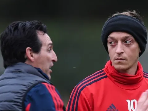 NÓNG! Tới Arsenal, Arteta phán quyết luôn tương lai Ozil