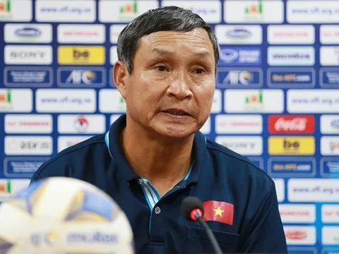 HLV Mai Đức Chung đánh giá cao đối thủ Philippines, Thái Lan tại SEA Games 31