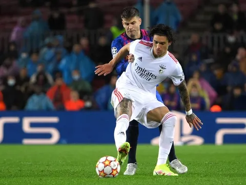 "1 cầu thủ đầy triển vọng, có thể hòa nhập tốt ở Man Utd"