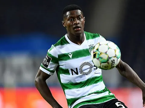 Hậu bối của Bruno phát biểu về tương lai giữa tin đồn đến M.U