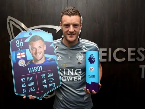 Ở tuổi 32, Vardy đang vượt cả Messi