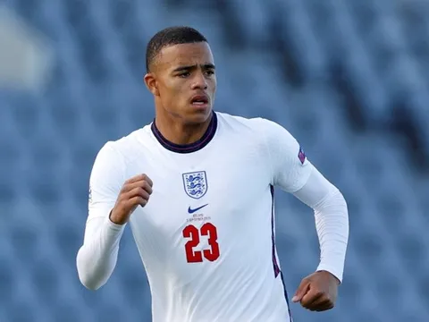 XONG! Man Utd hứng chịu cú sốc từ Mason Greenwood