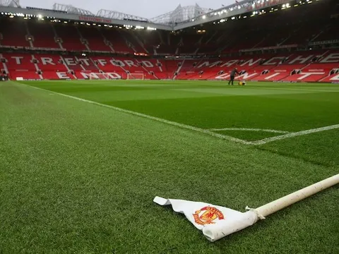 Choáng váng với số tiền Premier League đổ vào TTCN 10 năm qua