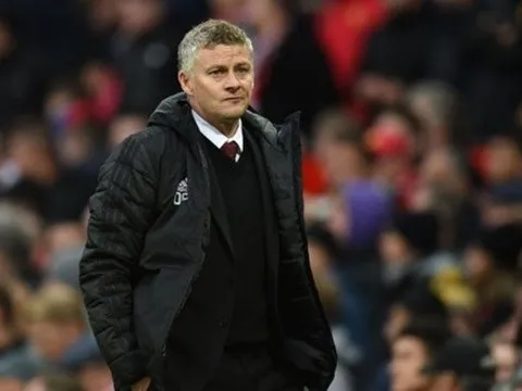 Ole Gunnar Solskjaer: Thay đổi để bước tiếp
