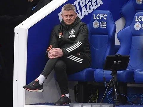 Ole phạm 3 sai lầm chí tử trước Leicester