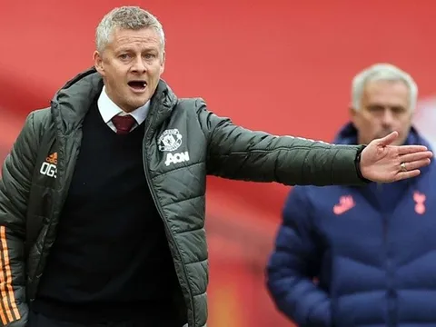 'Thật không may, Man United sẽ chỉ đứng thứ hai mùa này'