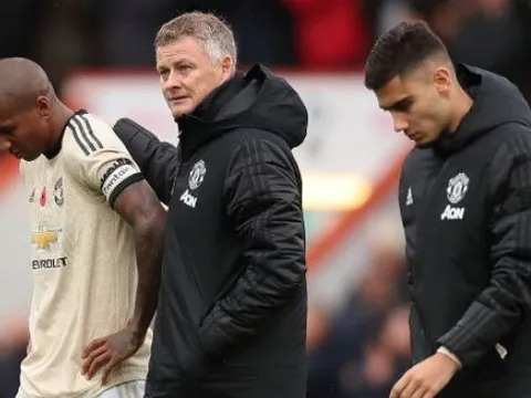 Solskjaer cay đắng: "Tôi đã chọn sai một vài người"