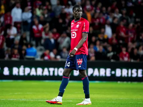 Arsenal sang Pháp tìm người có lối chơi "giống Pogba"