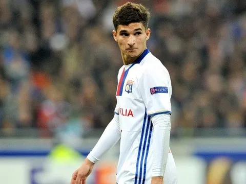 Đọ tuyến giữa với Man Utd, Arsenal thực hiện cùng lúc 3 thương vụ