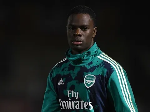 'Báu vật' Arsenal đang được cả 3 đội tuyển tranh giành