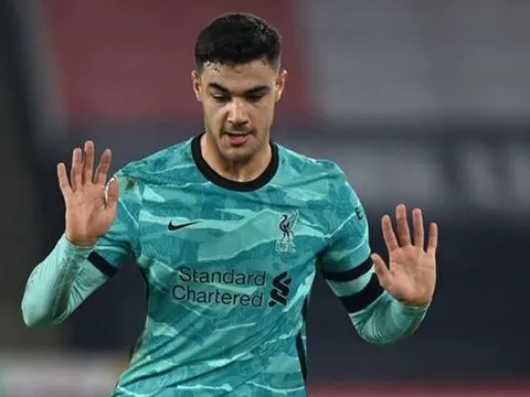 Vì "đá tảng" 40 triệu, Liverpool báo tin buồn cho Ozan Kabak