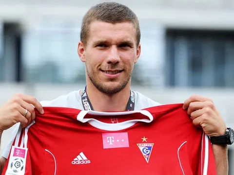 Podolski, Higuain giờ ra sao?