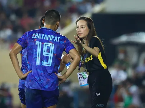 Madam Pang thay đổi bóng đá Thái như thế nào?