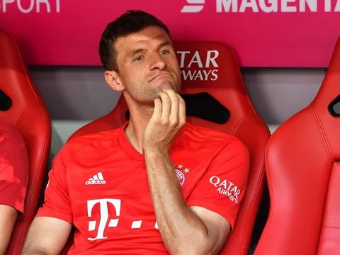 Liverpool được khuyên mua 1 người: "Cậu ấy di chuyển không bóng thật phi thường"