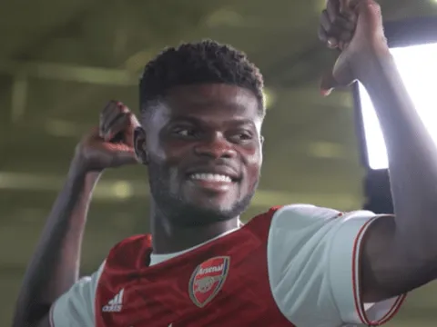 3 cái tên chào đón tân binh đắt giá trong ngày đầu tới Arsenal