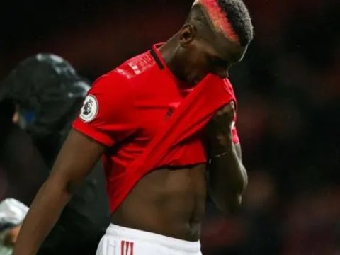 Pat Nevin: "Chưa ai nhận nhiều lời bào chữa như cầu thủ Man Utd đó"