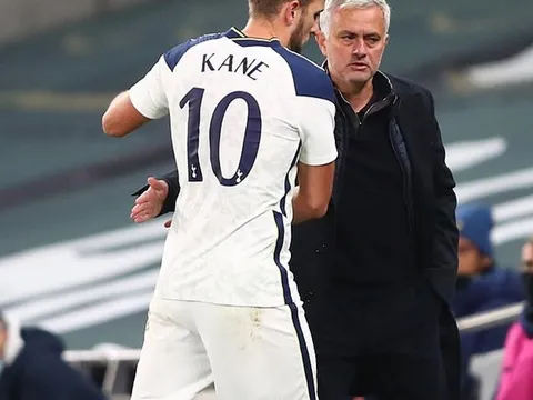 Kane quá bùng nổ cùng Mourinho, Paul Merson chua chát thừa nhận sự thật