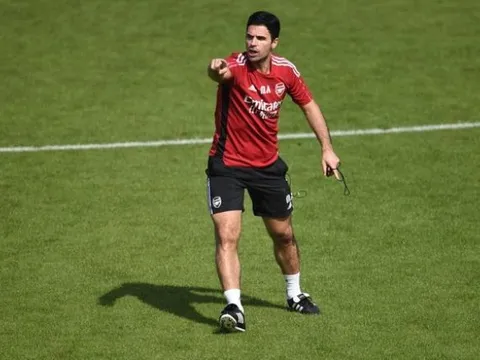 Paul Merson nêu bật tiền đạo hoàn hảo cho Arsenal